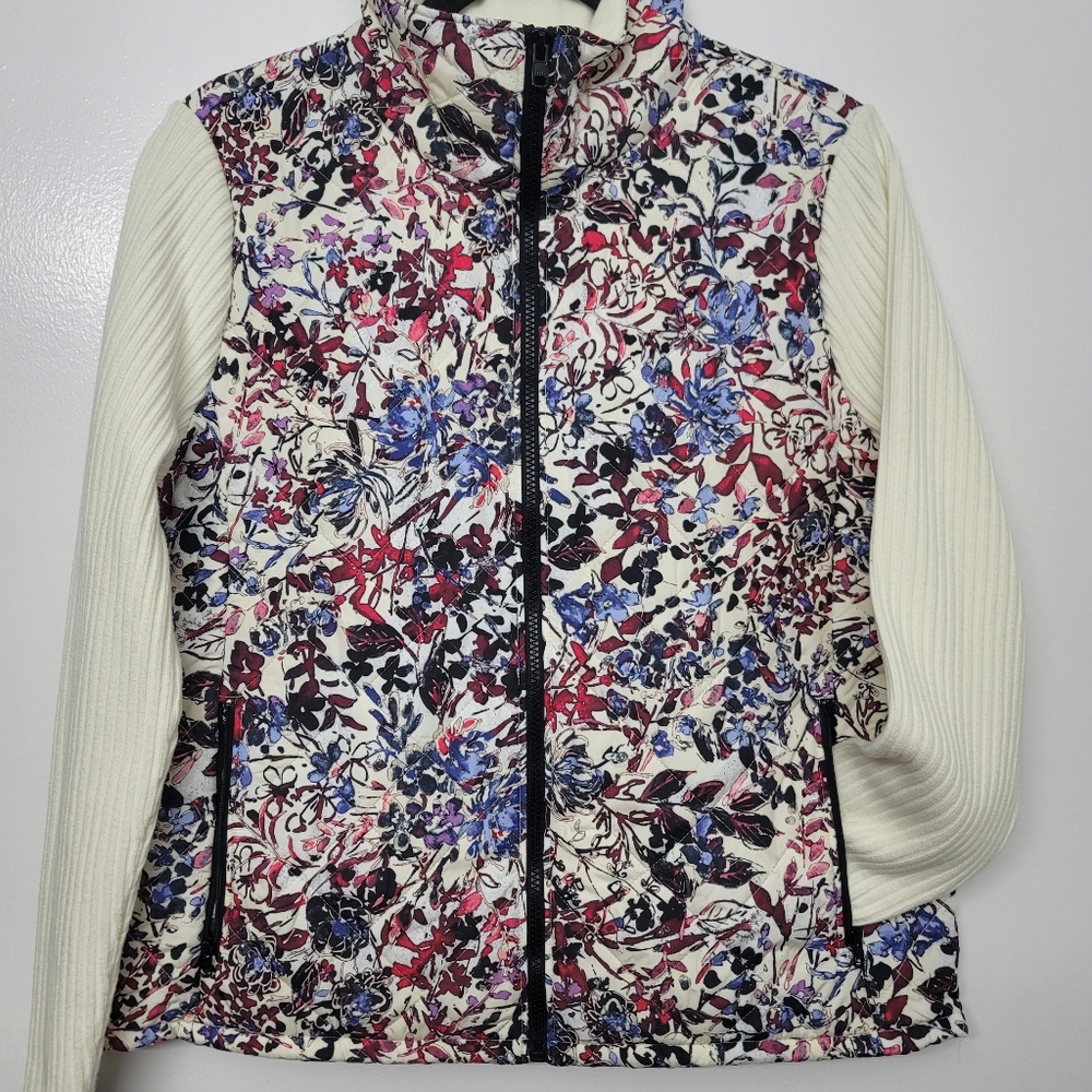 Talbots Quilted Mixed Media Jacket Blue Red Watercolor Garden - Picture 9 of 13